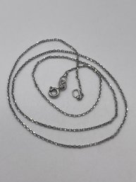 Sterling Petite Chain  1.28g   18'long