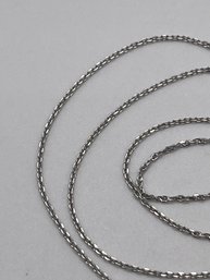 Sterling Petite Chain   1.13g    16'