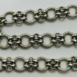 Italy, Sterling Silver Bracelet With Interlocking Circle Chain 9.32 G