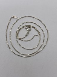 Italy - Sterling Box Chain   1.31g    18'