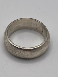 Sterling Wide Band Ring   7.27g    Sz.  7.5