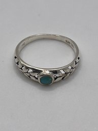 Sterling Ring With Turquoise Colored Stone   1.38g    Sz. 6.5