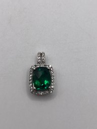 Sterling Pendant With Green Stone  1.85g