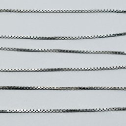 SU Italy Sterling Silver Box Chain Necklace 1.9 G