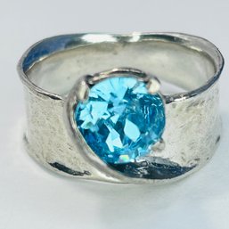 Israel, ZUMAN Sterling, Silver Band With Bright Blue Stone And Unique Setting Size 6.5, 5.55 G