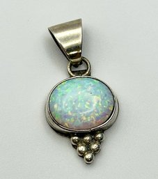 Sterling Pendant With Opalescent Stone 2.25g