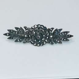 Vintage Sterling Silver Brooch  With Clear Stones 6.04 G