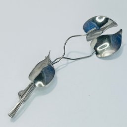 Sterling Silver Brooch, Modern Leaf Design, 6.26 G