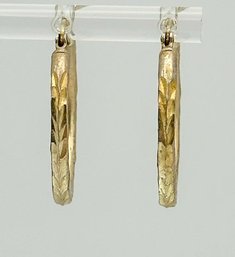 Gold Toned Sterling Hammered Hook Earrings 2.58g
