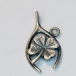 Sterling Silver Pendant For Leaf Clover, Detail 1.13 G