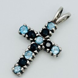 Sterling Silver AQUA And ONYX Cross Pendant 1.46 G