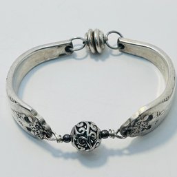 Sterling Silver Bracelet, Beautiful Detail, Strong Magnetic Clasp, 37.27 G