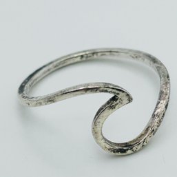 Sterling Silver Wave Ring Size 7, Come 1.02 G