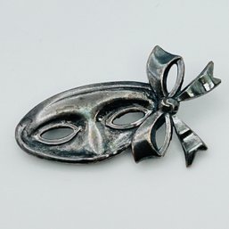 Sterling Silver Mask Brooch 4.31 G