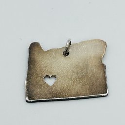 Sterling Silver Oregon Pendant Heart Cut Out 1.39 G