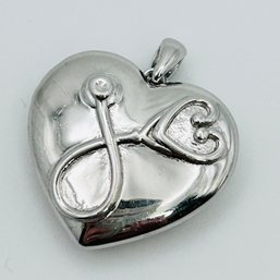 Sterling Silver Heart, Locket Stethoscope And Engraved 5.1 G “she Believes She Could So She Did“