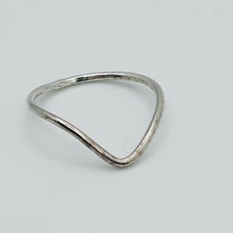 Sterling Silver Simple Curved Band Size 7.5, .89 G