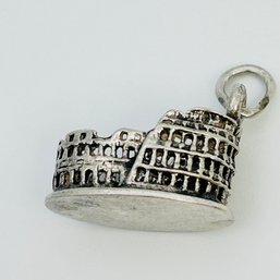 Sterling Silver Roman Colosseum Pendant 3.3 G