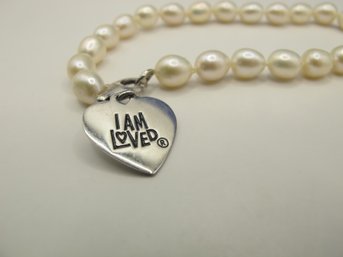 Pearl Bracelet With Sterling Clasp And Charm 13.16g