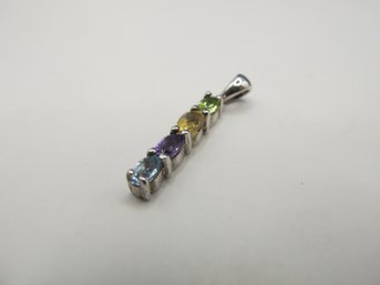 Sterling Pendant With Multicolored Rhinestones 1.63g