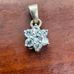 Sterling & Blue Topaz Star Pendant - 1.09 Grams