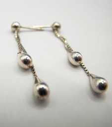 Sterling Dangle Earrings With Teardrops 1.48g