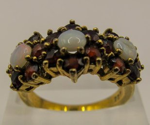Gold Tone Sterling Ring With Red Rhinestones And Opalescent Pearls 3.90g  Size 6