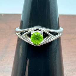 Cute Peridot Sterling Silver Ring - 1.41 Grams - About Size 5