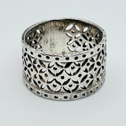 Sterling Silver Wide Intricate Band 6.24 G, Size 9