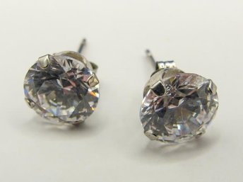 Sterling Earrings With Clear Gems 1.19g