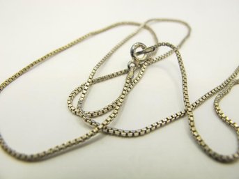 ITALY Sterling Box Chain 2.76g
