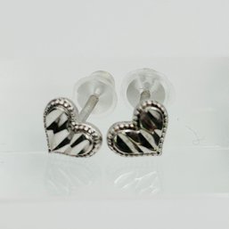 JTS Sterling, Silver Heart Stud Earrings .6 G