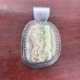 Lace Agate Sterling Silver Pendant - 13.05 Grams