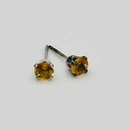 Orange, Garnet Sterling Silver Studs .31 G