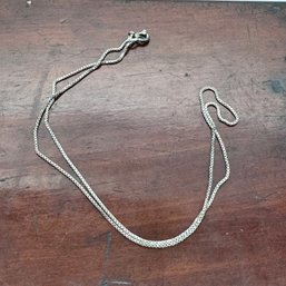 Box Chain - Sterling Silver - 2.70 Grams - 18'