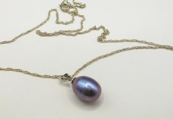 Sterling Necklace With Black Pearl Pendant 2.72g