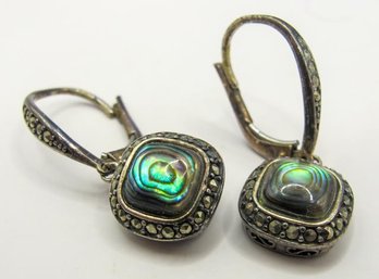 Vintage Hook Earrings With Oil Spill Detail 4.60g