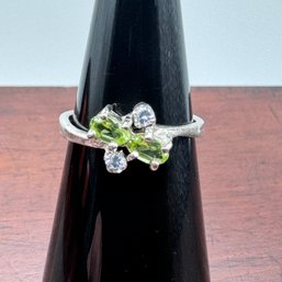 Peridot Ring With Accent Stones - Sterling - 2.33 Grams - Size 7