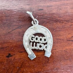 Good Luck Charm / Pendant - 1.32 Grams