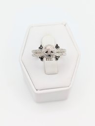 Sterling Skull & Crossbone Rhinestone Ring Sz. 6.5.   4g