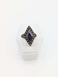 Sterling Diamond Shape Purple Rhinestone Ring Sz. 5.5.   6.1g