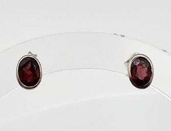 Garnet Sterling Silver Earrings 1.6 G