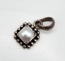 Silpada Mother Of Pearl Sterling Silver Pendant 3.4 G