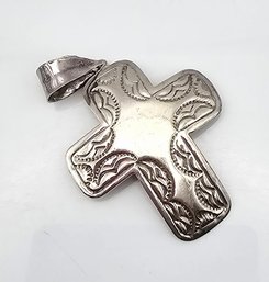 'SE' Sterling Silver Cross Pendant 4.2 G
