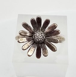 Sterling Silver Flower Ring Size 7 3.9 G