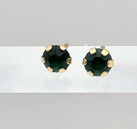 Green Stone 14K Gold Earrings 0.5 G