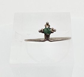 Lab Emerald Sterling Silver Ring Size 5.75 0.4 G