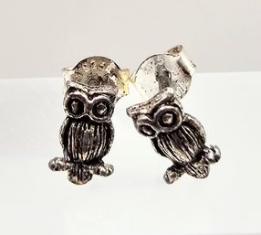 Sterling Silver Owl Earrings 0.7 G