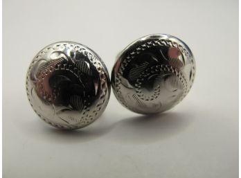 Screw Back Sterling Earrings With Etched Design 4.20g