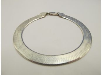 Italy- Wide Sterling Herringbone Bracelet 9.31g